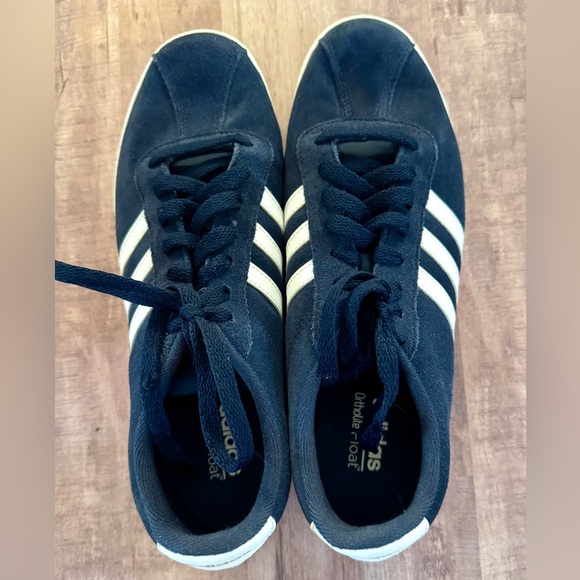 Adidas Samba Women's Blue Suede Sneakers - Picture 4 of 9